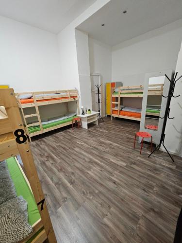 Urban Nomad Rooms and Hostel in City Center in Józsefváros