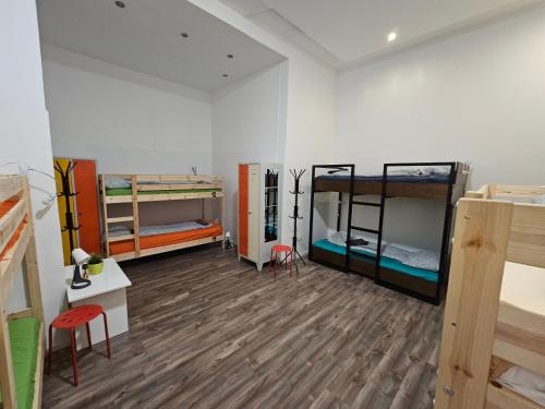 Urban Nomad Rooms and Hostel in City Center in Józsefváros