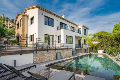 Wonderful sea view villa - Location saisonnière - Vallauris
