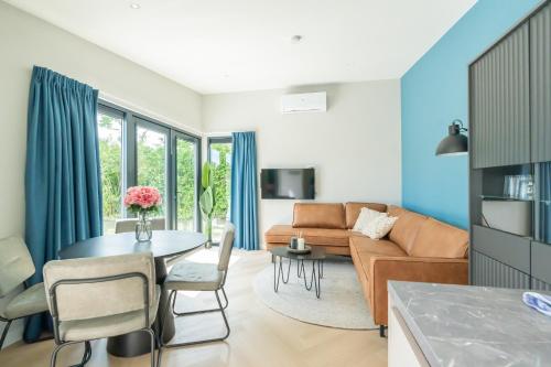 Kustpark Muralt in ชาเรนไดเคอ