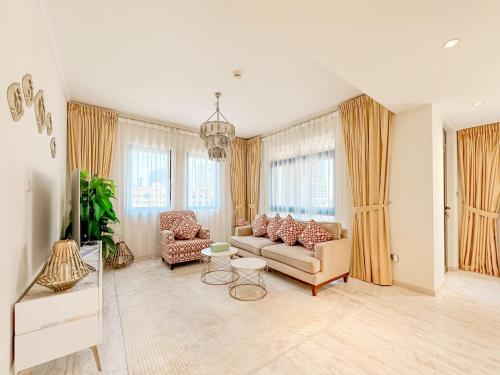 Royal Escape Burj Khalifa View 2BR in Downtown Dubai, Dubaj (fotografie 3)
