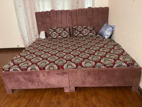 Fully Furnished House available for Rent on Daily and weekly basis in ราฟีบล็อก