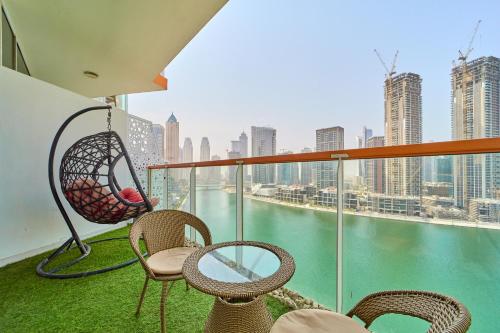 Cozy Studio with Burj Khalifa & Canal Views - image 12