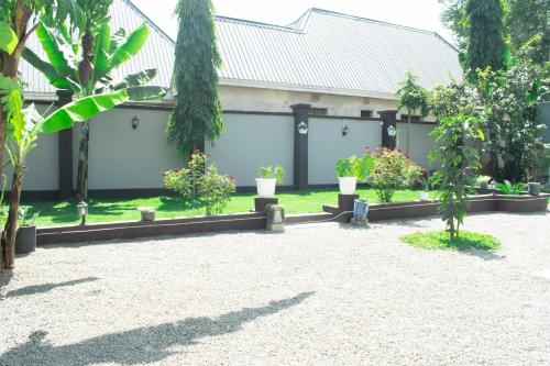Rest and Stay Minutes from Kilimanjaro Airport - image 2