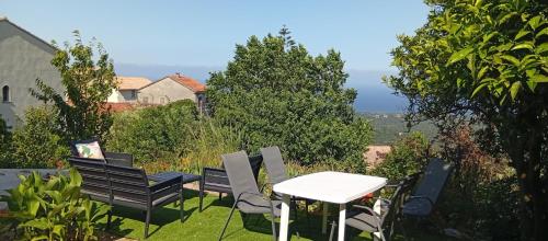 Iekārtas, Chambres d'hôte A Caserella, Maison de village rénovée avec vue sur mer (Chambres d'hote A Caserella, Maison de village renovee avec vue sur mer) in Valle-di-Campoloro