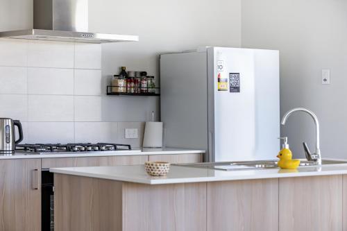 Barefoot2Beach Swan BnB Management in Yanchep