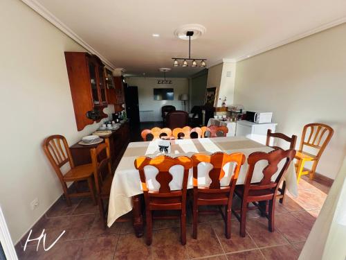 Hostal Valderas in Valderas (Castile and León)