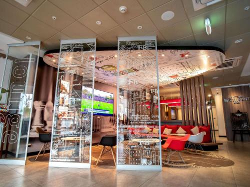 Exterior view, ibis Lima Reducto Miraflores in Lima