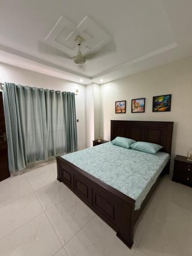 Modern Flat Kohistan Enclave Wah Cantt - image 2