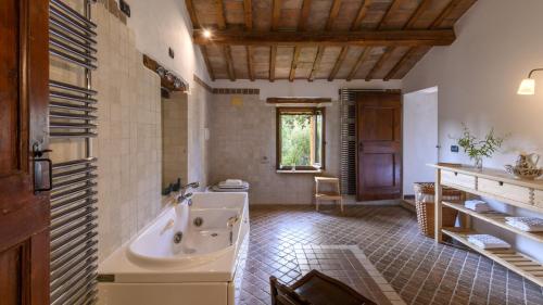 Vannas istaba, Ca Lucciola 12 by Marche Holiday Villas in Orciano di Pesaro