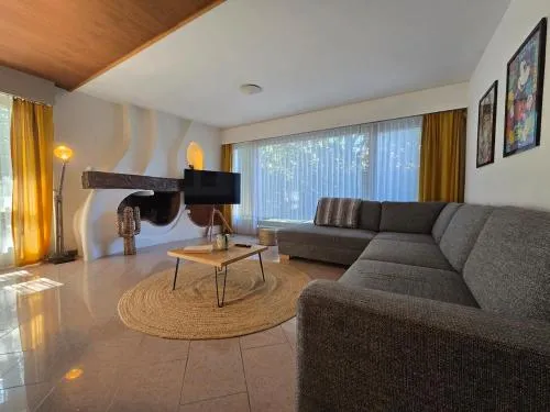 Peaceful family villa close to Geneva city center in Genf, Schweiz