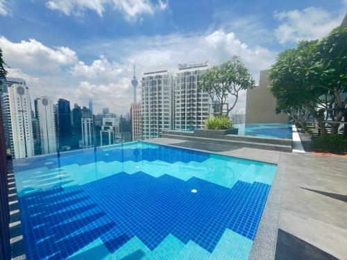 Majestic Residence By Awesomestay - image 11