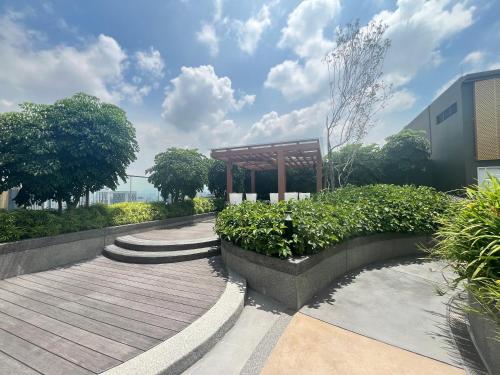 Majestic Residence By Awesomestay
