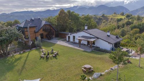 Westwand Villas in Măgura (Brasov)