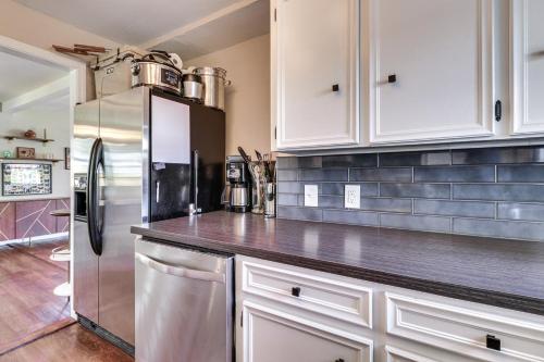 Beautiful Austin Home with Patio, 2 Mi to Downtown! in Austin, USA