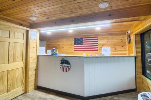 Tennessee Mountain Lodge Riverside by OYO - image 3