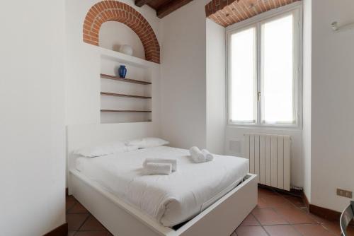 GuestHost - Comfy Studio Apartment Navigli Milano