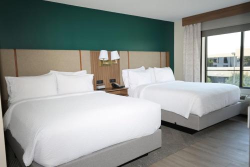 Holiday Inn Saint Louis-Fairview Heights an IHG Hotel - image 28