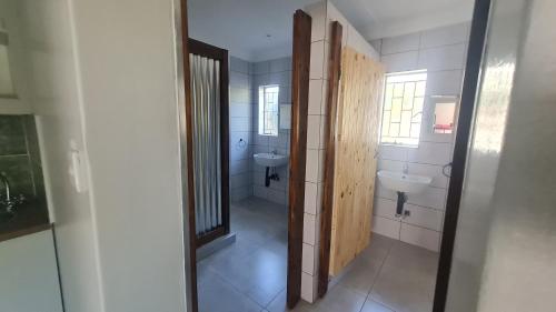 Bedrock, Harrismith (photo 5)