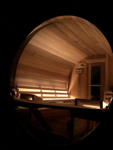 Сауна, Domek LAVENDA z widokiem na rzeke - Basen, Jacuzzi, Sauna - Magiczny ogrod - 0,5ha prywatnej przestr in Niwiska