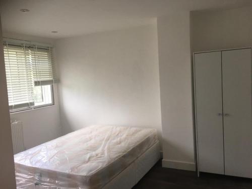 Large Rooms with Desk, Gardens & Great Transport, Welling (fotografie 8)
