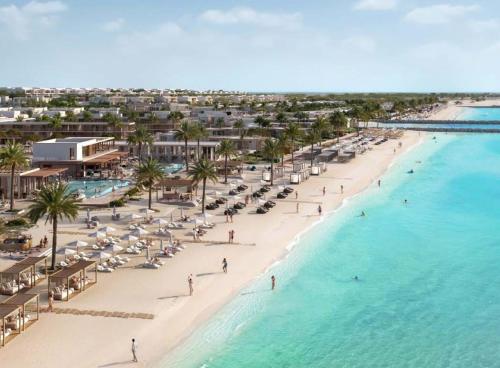 Beach, Silk Valley - Al Jurf Luxury 4BR with private pool and steps away from Beach in Ghantoot