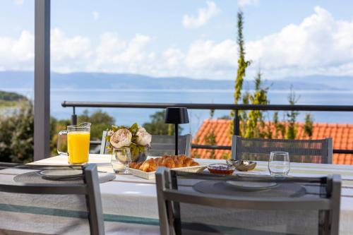 Apartment Franc by El-Pi Tours - Location saisonnière - Njivice