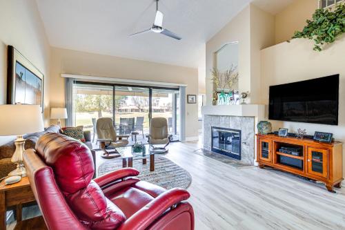 Palm Desert Rental with Community Pool and Hot Tub! in Palm Desert, USA
