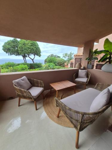 Sunset House in กอสตา ปาราดิโซ