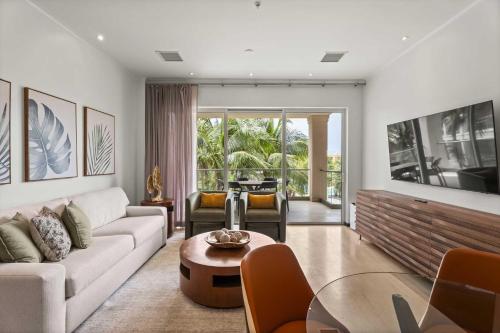 Eagle Beach - Palm by the Sea 2BR condo - LV207