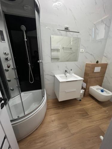 IUNIk, Azuga (foto 10)