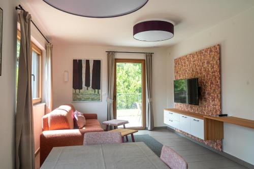 Зручності, Felsenegg appartement 3 - VIOLA in Лана