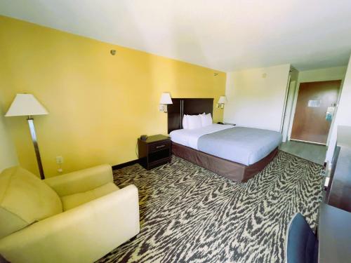 Quality Inn Clemmons I-40 - image 35
