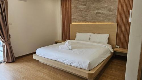 CK House - image 3