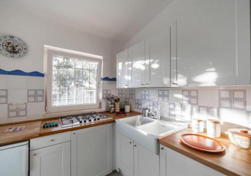 Kitchen, Villa Mari & Monticelli in Monticelli