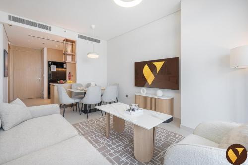 Vogue Downtown Stylish two Bedroom Apartment with Full Burj Khalifa View from Balcony and full amenities - Steps away From Dubai Mall and Burj Khalifa, Dubái (foto 10)
