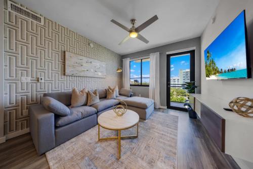 Casa Palmera in DTWN 3 Min From Las Olas