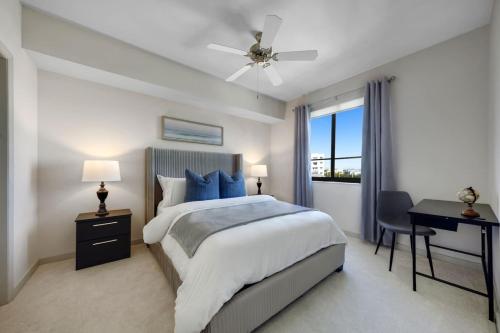 Serene Bleu in DTWN 3 Min From Las Olas