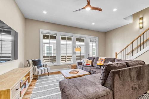 Luxe by the Lake - Pool Access in Union Pier (MI)