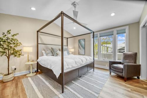 Luxe by the Lake - Pool Access in Union Pier (MI)