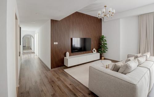 2 bedroom with a full sea view ! BAHAR, Dubaj