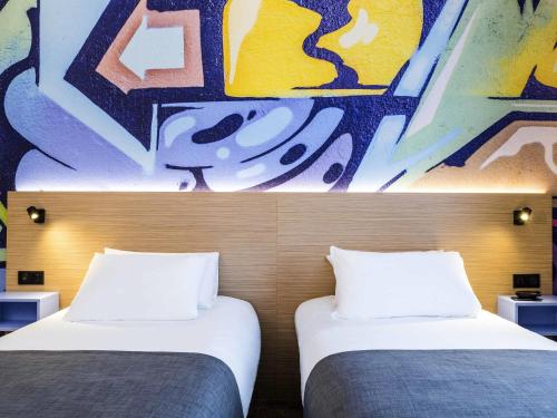 ibis Styles Clamart Gare Grand Paris - image 2