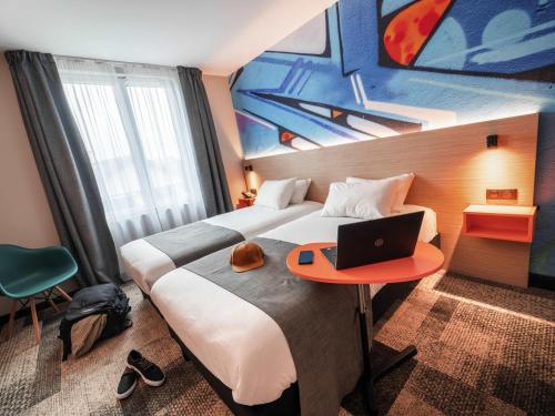 ibis Styles Clamart Gare Grand Paris - image 6