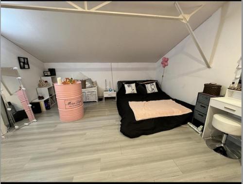 Loft d'exception piscine et spa in Illiers-Combray