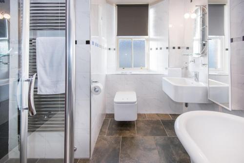 Coastal Escape 3 Bed Apartment Near the Beach in North Berwick