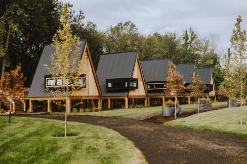 Finger Lakes Treehouse in Sodus, USA