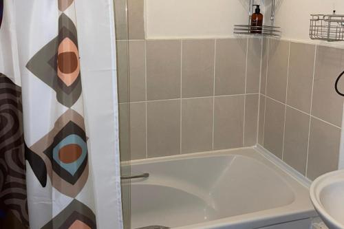 Norwich Apartment - Cosy & Comfortable 1 Bedroom - image 12