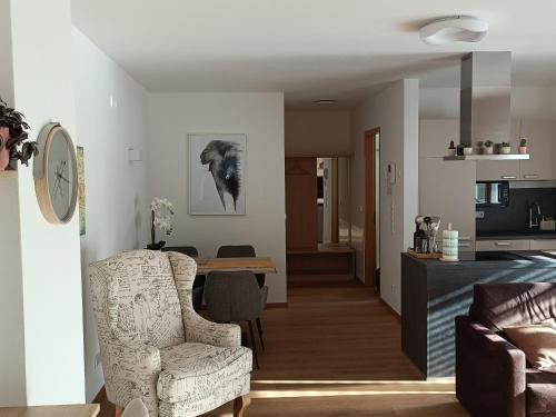 Villa Ehrenburg - Private Apartments in Meran