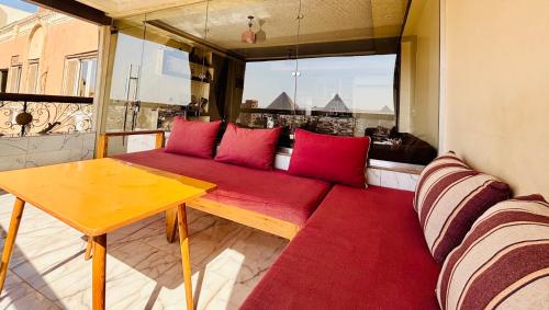 Pyramids Terrace INN 2