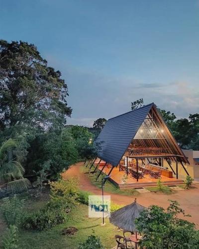 Lolu Village Resort – Anuradhapura, IA